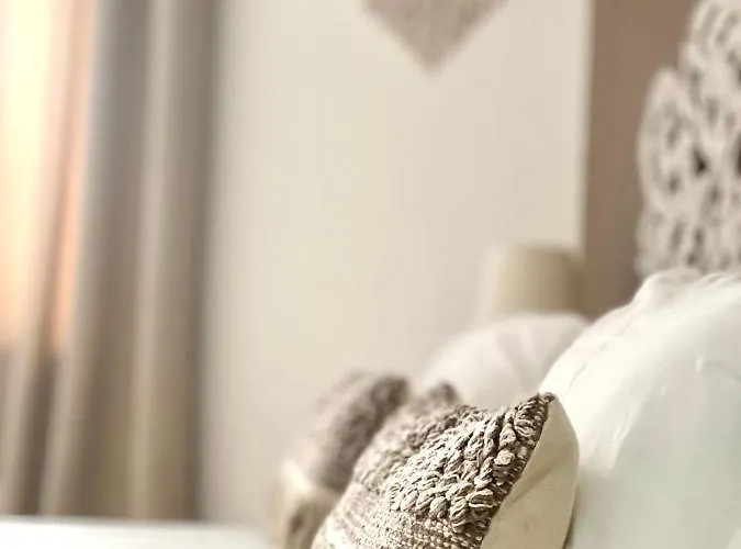 Konukevi Patio Abilio 4*