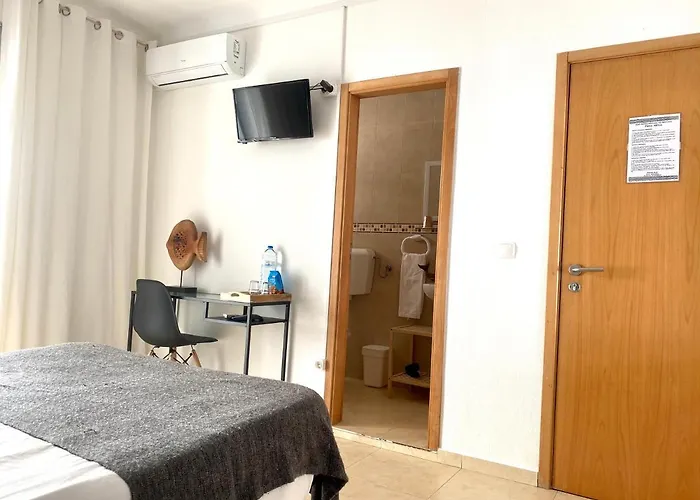 Gasthof Patio Abilio Nazaré